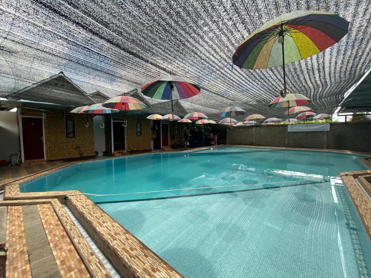 Hotel Oyo 3195 Strongkeng Syariah 2*